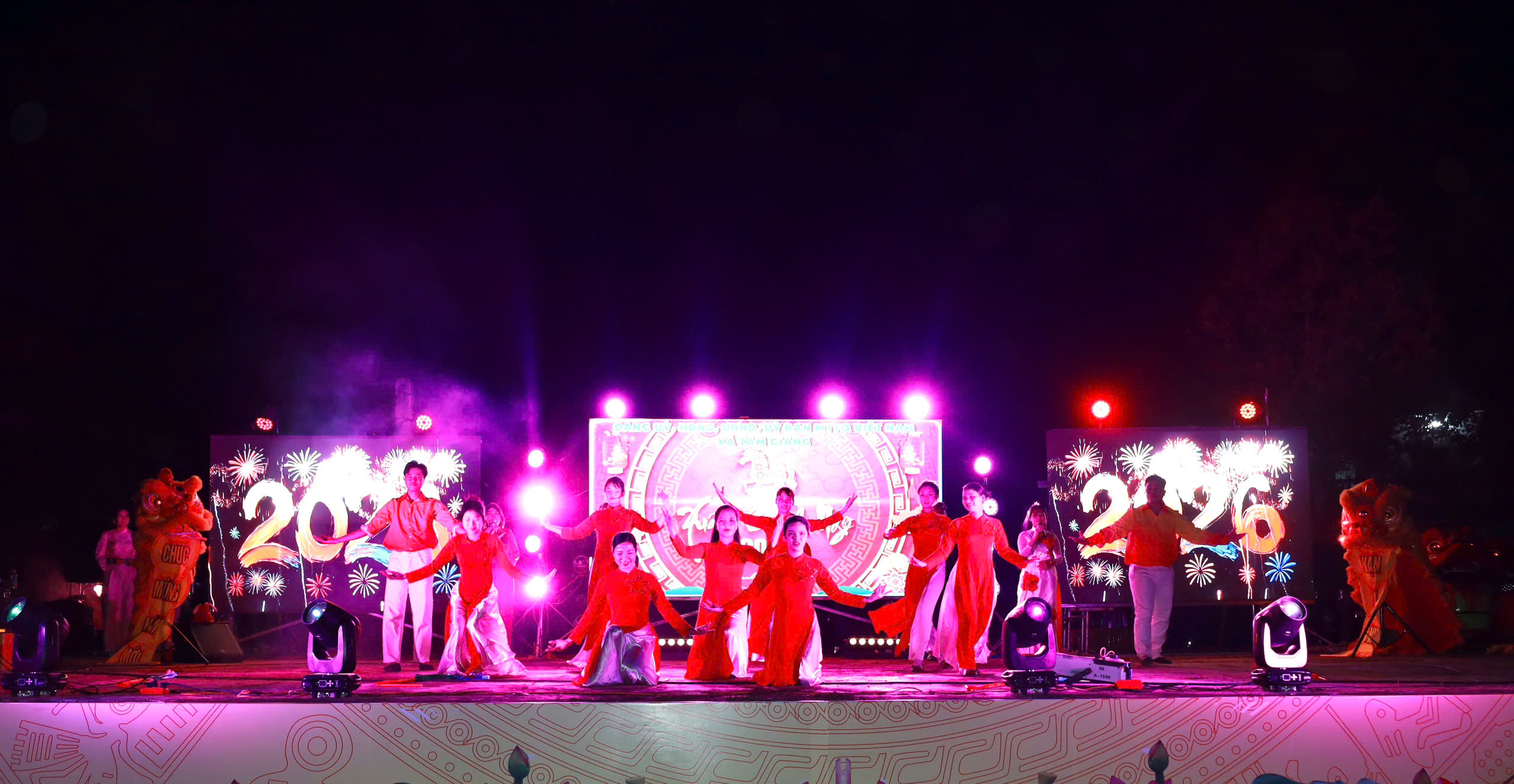 UBND xã Tam Giang, tỉnh Đắk Lắk tổ chức chương trình văn nghệ Mừng Xuân Bính Ngọ năm 2026