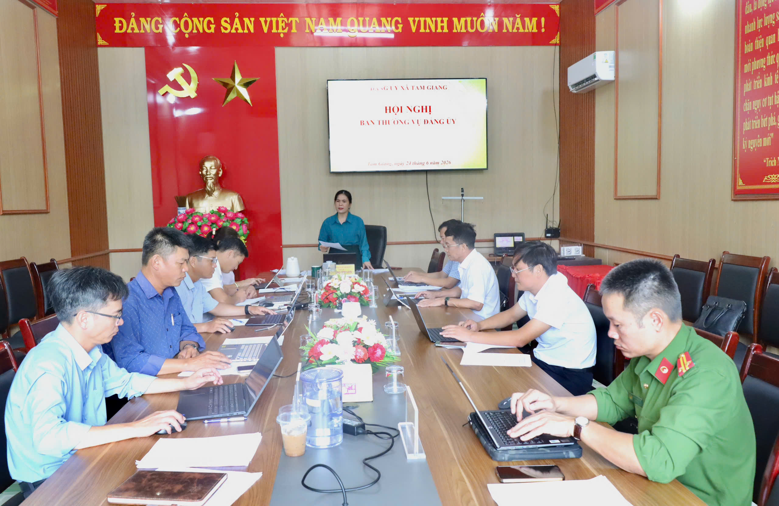 BAN THƯỜNG VỤ ĐẢNG ỦY XÃ TAM GIANG HỌP CHO Ý KIẾN MỘT SỐ NỘI DUNG QUAN TRỌNG